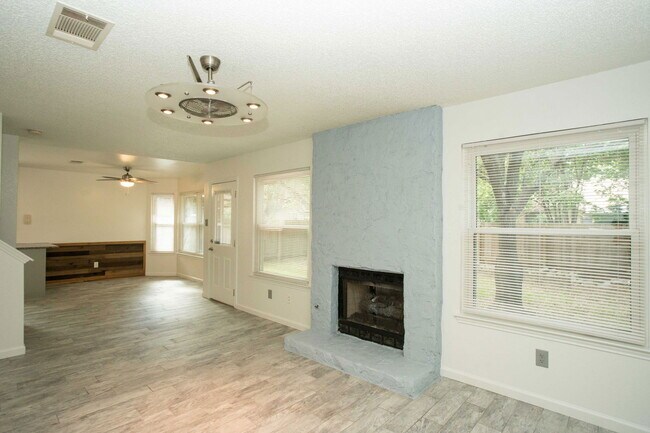 Foto del edificio - 1402 Green Terrace Dr