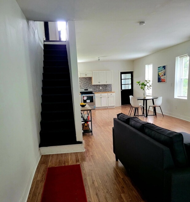 Building Photo - 63 Packard Ave