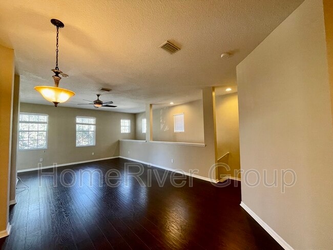 Building Photo - 9502 W Park Village Dr