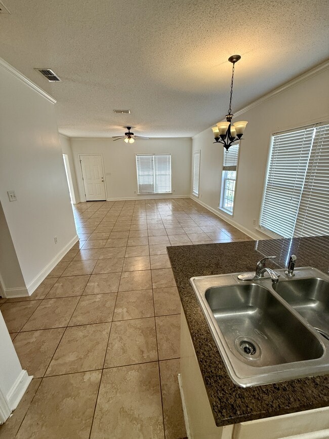 Building Photo - 132 Laurelwood Ct