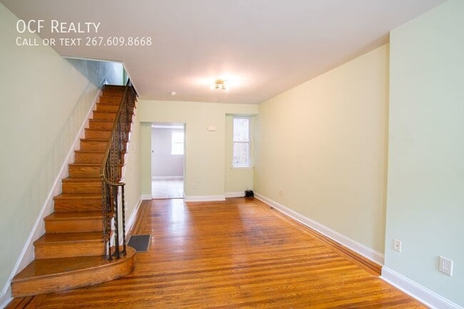 Building Photo - Gorgeous 3 Bed Point Breeze Home w/ Origin...