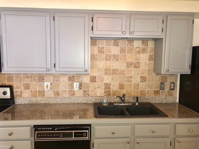Foto del edificio - 1302 Clover Valley Way