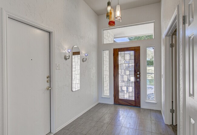 Foto del edificio - 11817 Watercrest Ct