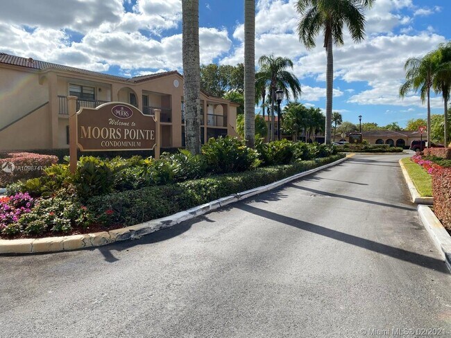 Foto del edificio - 18310 Mediterranean Blvd