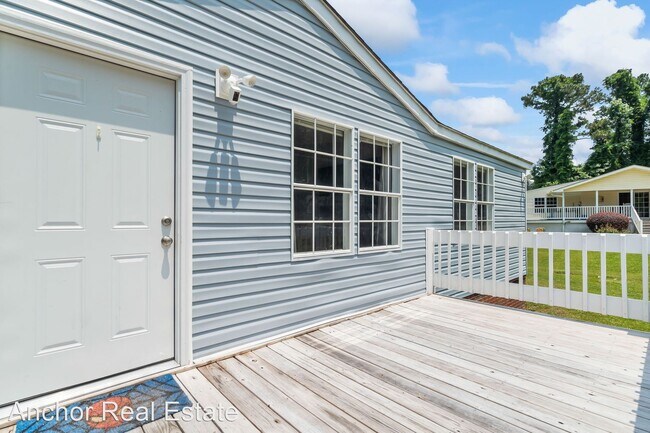 Building Photo - 3 br, 2 bath House - 260 Waters Rd
