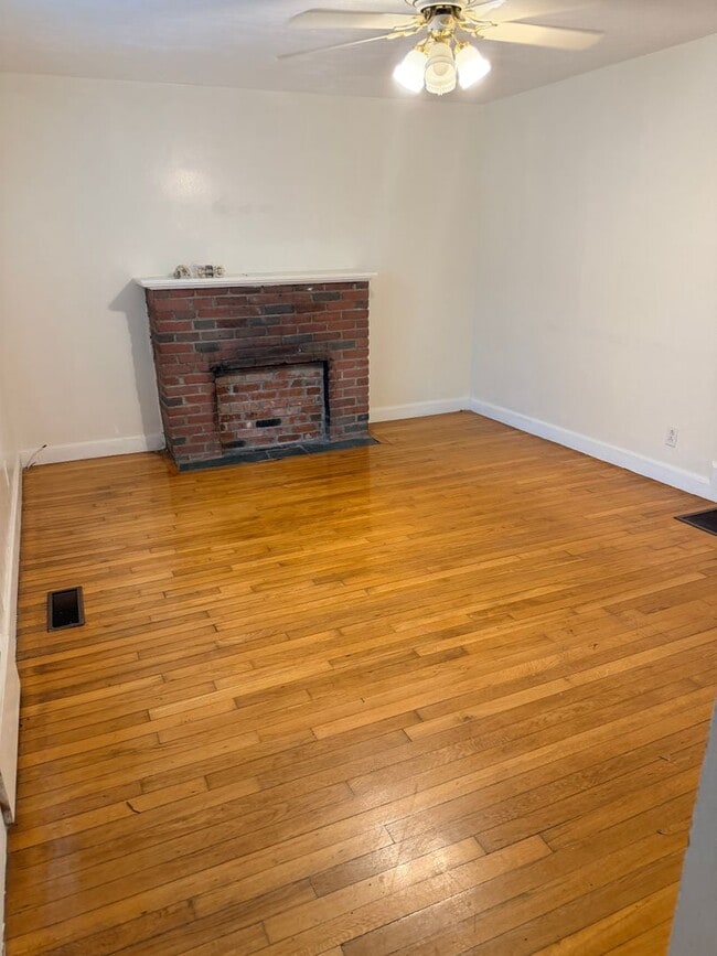 Photo - 77 Brayton Rd House