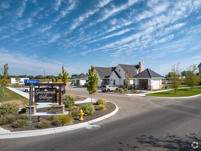 Signage - Sunnyvale Village Townhomes