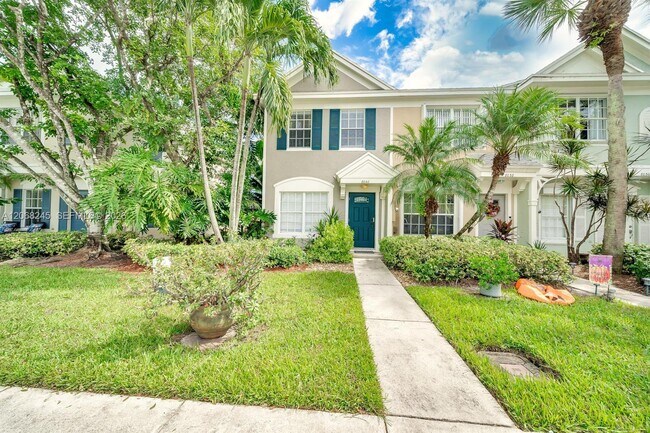 Building Photo - 8040 Sanibel Dr
