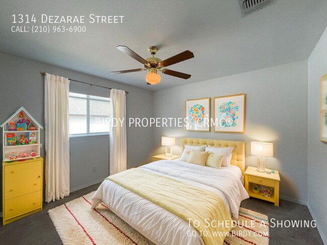 Foto del edificio - 1314 Dezarae St