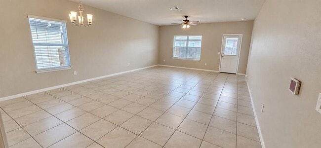 Building Photo - 7024 Ranchito Dr