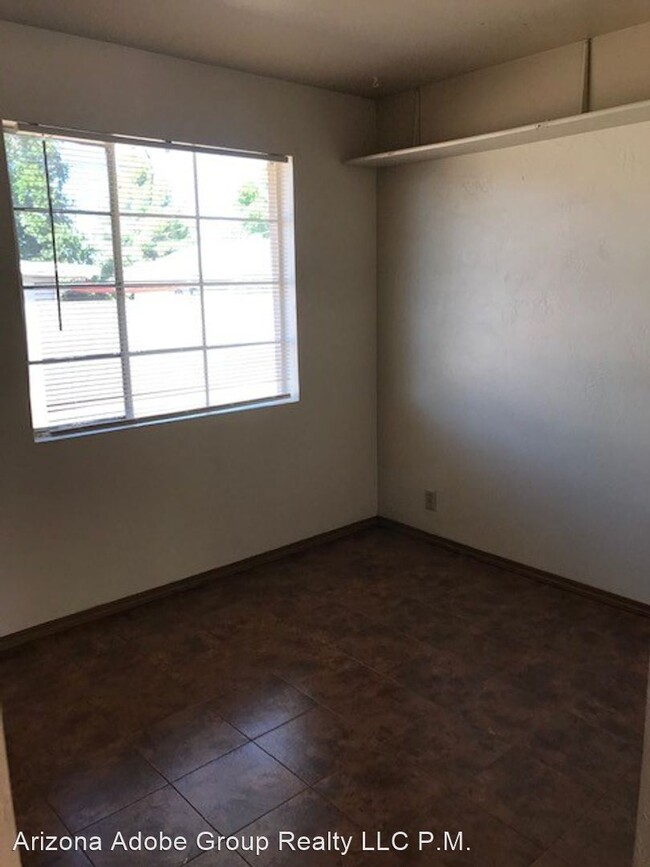 Building Photo - 3 br, 2 bath House - 616 W. Trails End