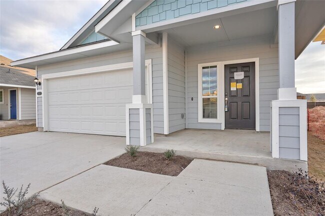 Building Photo - 135 Living Reef Dr