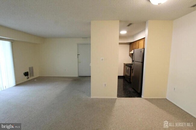Building Photo - 1105 Aspen Dr