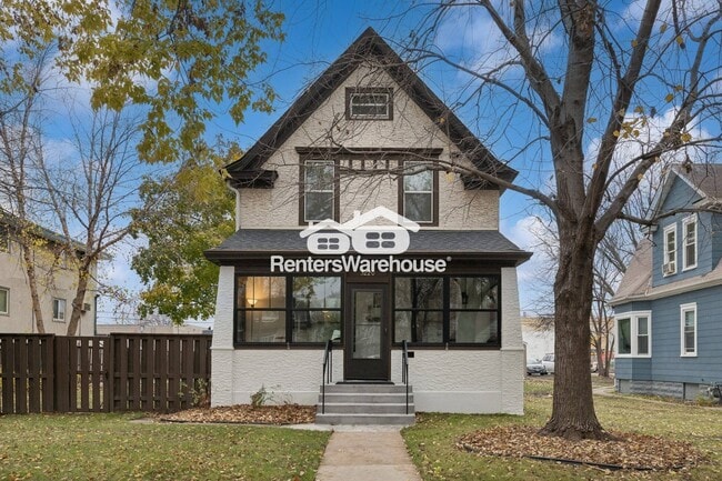 Building Photo - 3220 Minnehaha Ave