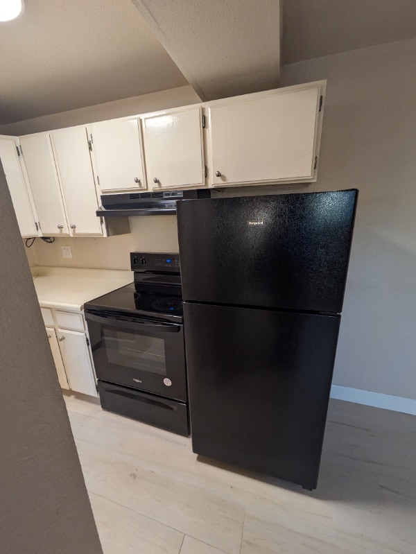 Building Photo - 1605 Sanya Cir