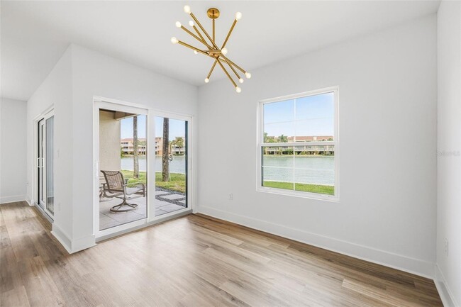 Building Photo - 554 Plaza Seville Ct