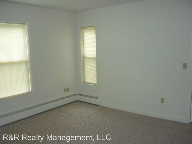 Building Photo - 1 br, 1 bath House - 108 North Main St Apt 4