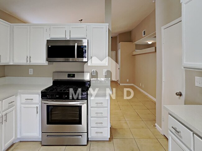 Building Photo - 3661 Lucky Horseshoe Ct