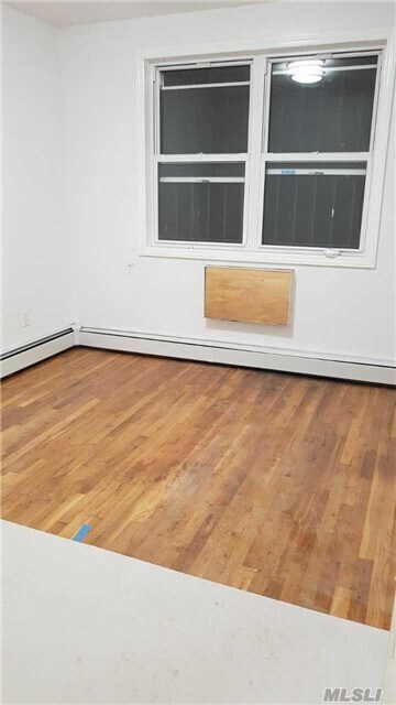 Building Photo - 41-48 76th St