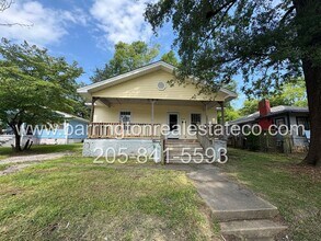 Building Photo - 8116 5th Ave N