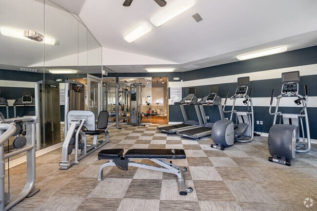 Gimnasio abierto las 24 horas - Lafayette Station