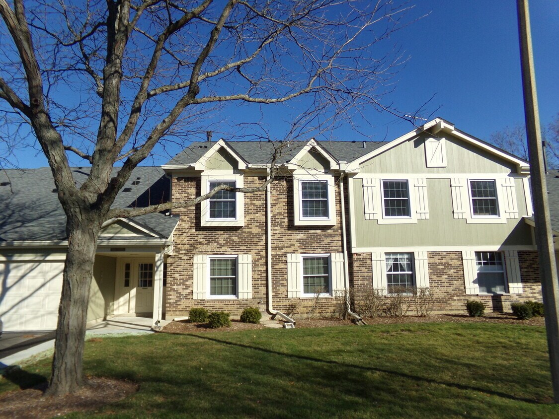 1027 Auburn Ln Unit 1027, Buffalo Grove, IL 60089 Condo for Rent in