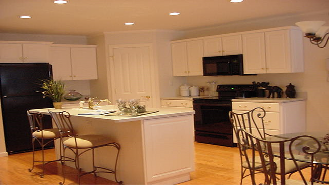 Kitchen1 - 20 Glen Dr