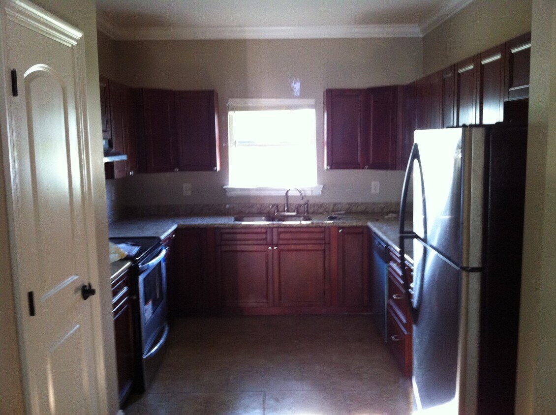 121 Kimble St, Belle Chasse, LA 70037 Townhome Rentals in Belle Chasse LA