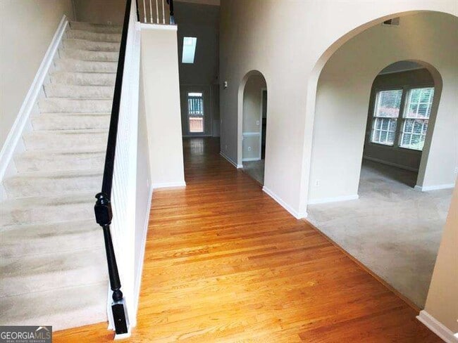 Foto del edificio - 377 Fairbrook Cir