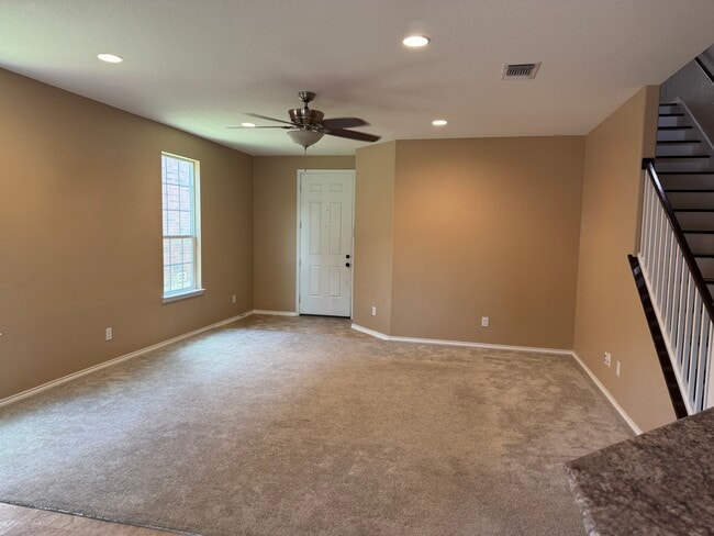 Photo - 532 Dusty Emerald House