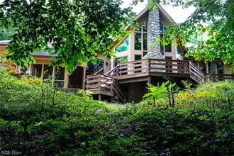 Building Photo - 1281 Township Rd 653