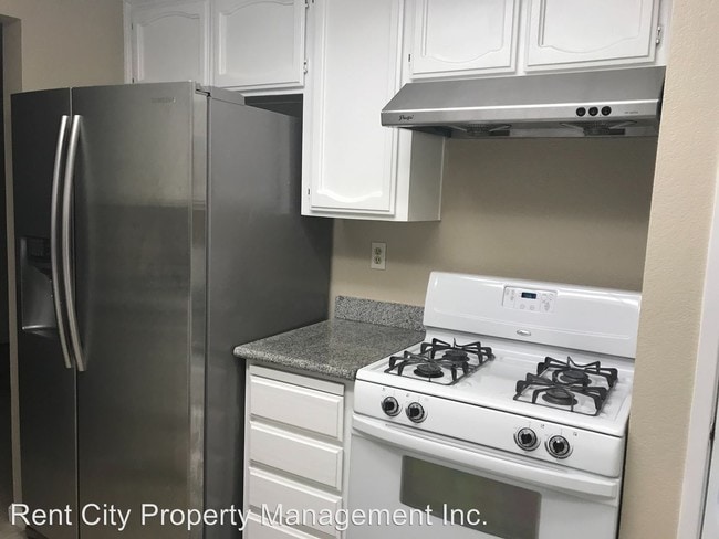 Building Photo - 3 br, 2 bath House - 15 Ruiz Court