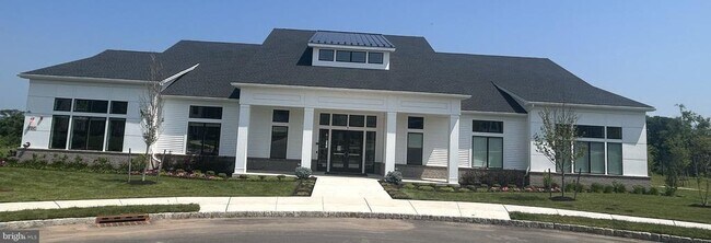 Building Photo - 2208 Jacob Francis Wy