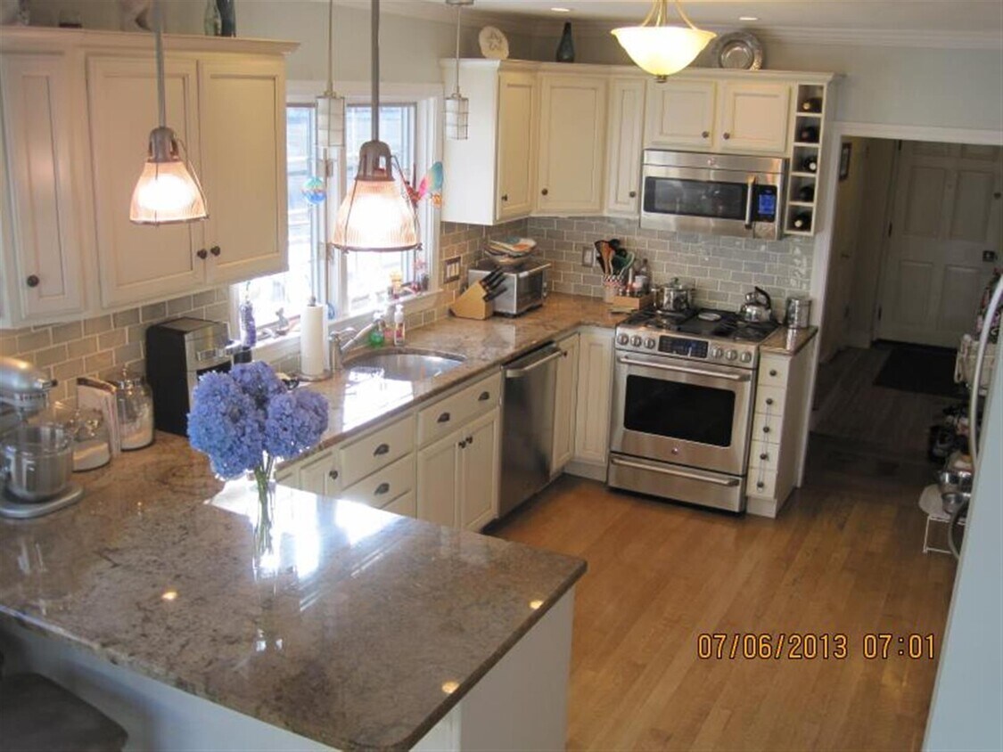 Foto principal - 46 Linden Ave