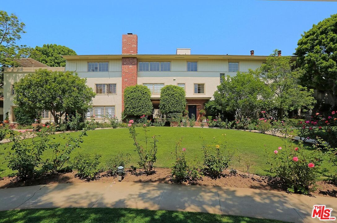Primary Photo - 11901 W Sunset Blvd