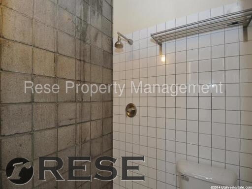 Building Photo - 360 W Broadway