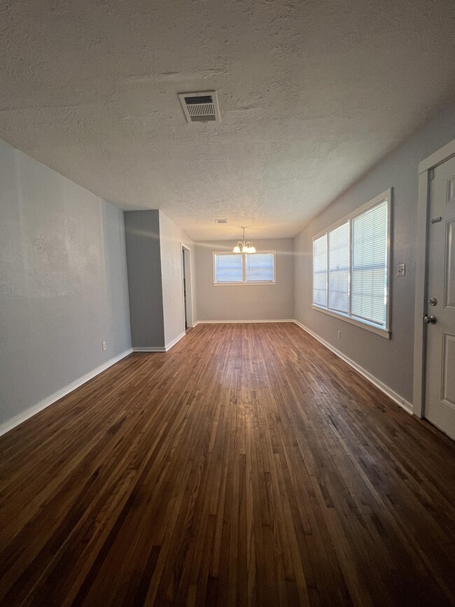 4995 Wyatt St, Beaumont, TX 77705 House Rental in Beaumont, TX