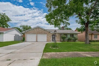 Building Photo - 12111 Pompano Ln