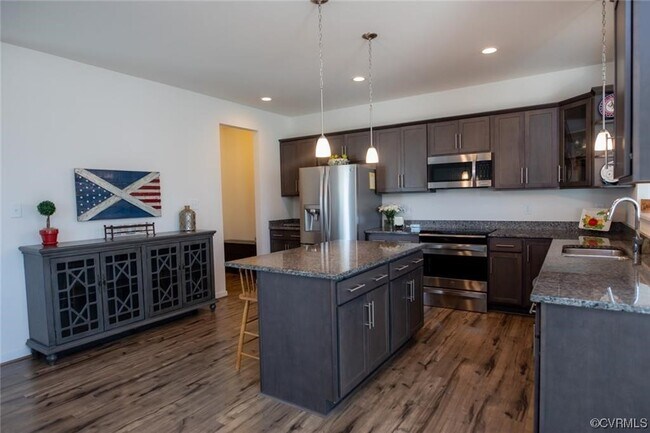 Foto del edificio - 8850 Ringview Dr