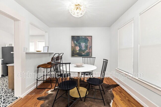 Foto del edificio - 110 E Craig Pl