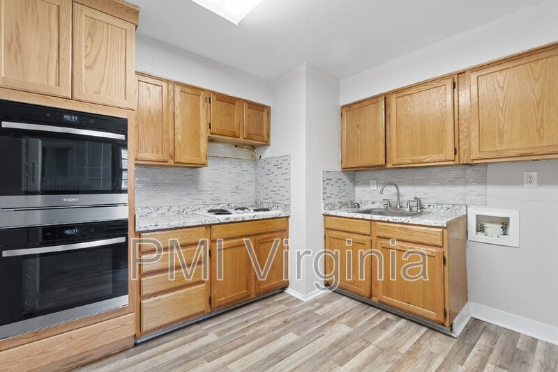 1615 Cardigan St Unit A, Chesapeake, VA 23324 Condo for Rent in