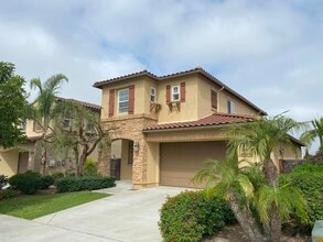 Building Photo - 7422 Sitio Montilla