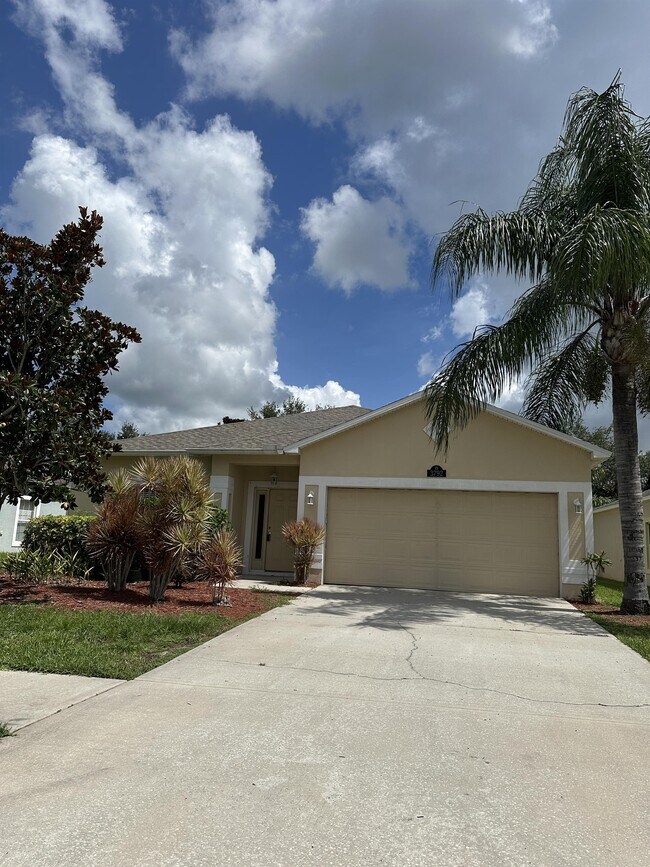 Building Photo - 3792 Manitoba Way