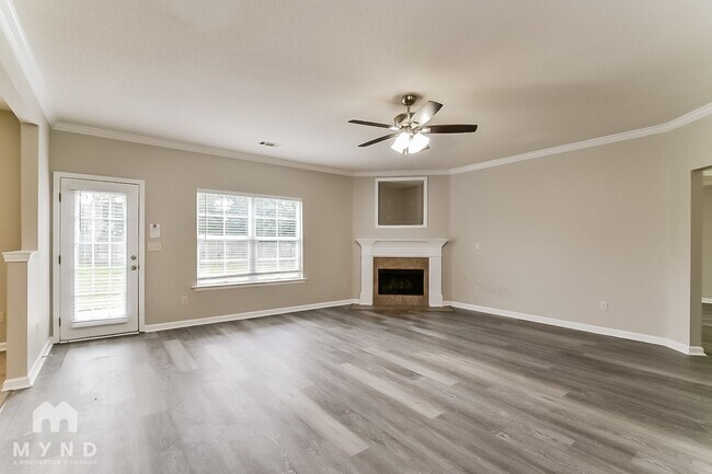 Foto del edificio - 4050 Sidlehill Dr