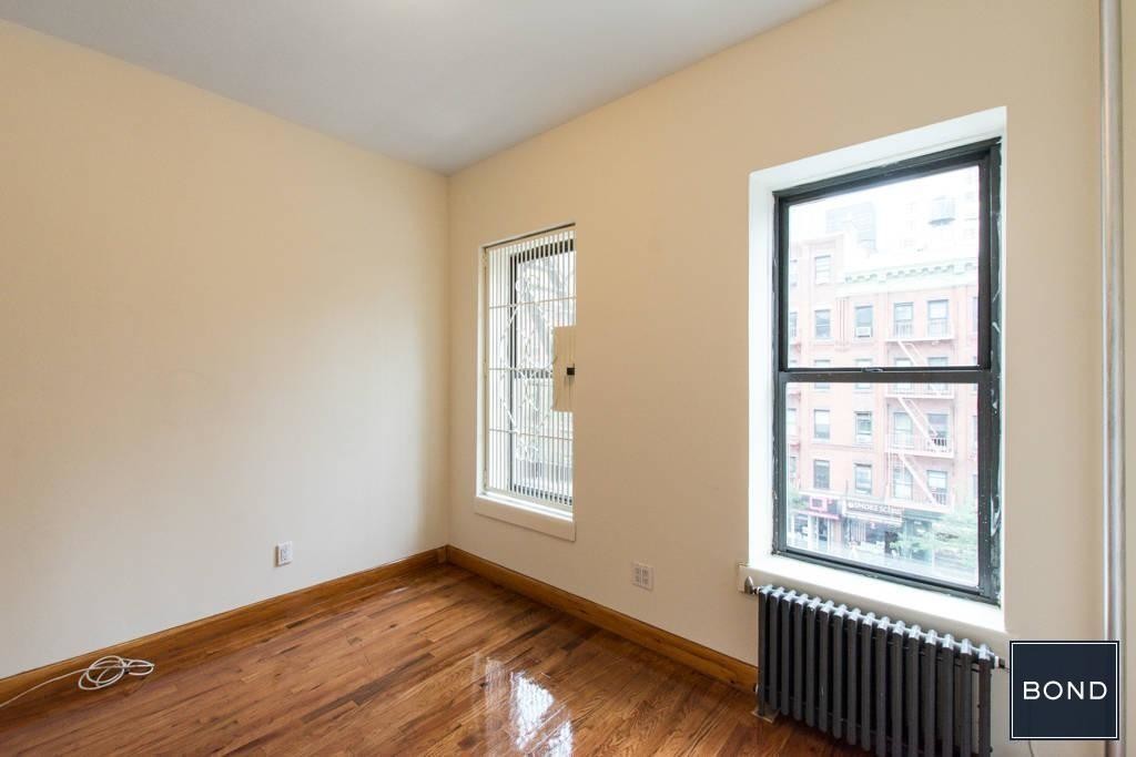Primary Photo - 783 9th Ave