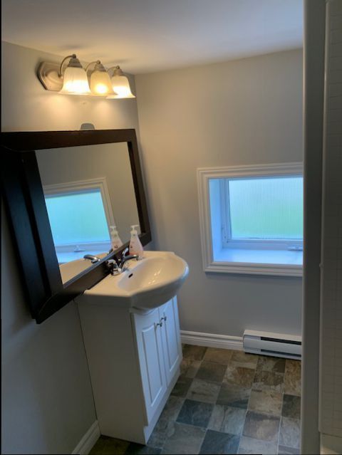 Photo du bâtiment - 16 Exeter Ave