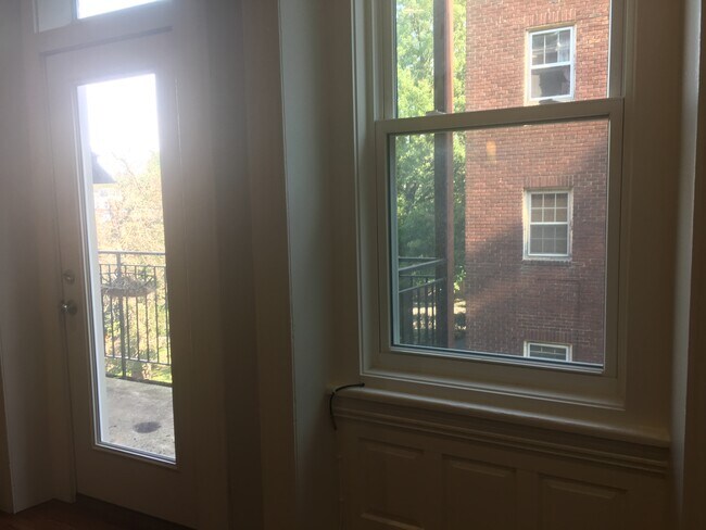 Foto del edificio - West Mt Airy