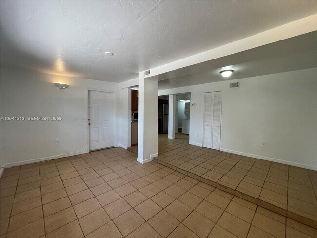 Foto del edificio - 804 NW 19th Terrace