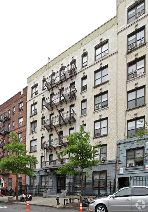 Primary Photo - 203-209 Underhill Ave