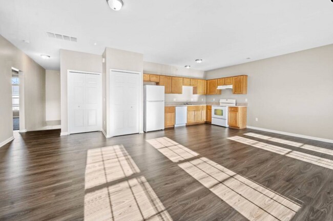 Foto del edificio - Towne Center Flats - 14064 Webster Dr.